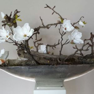 Zijden bloemstuk magnolia